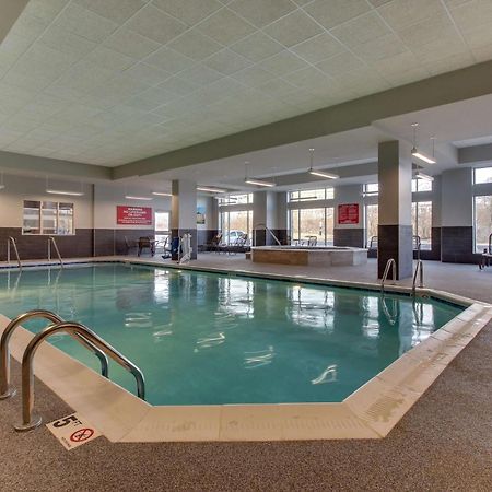 Drury Inn & Suites Columbus Polaris ภายนอก รูปภาพ