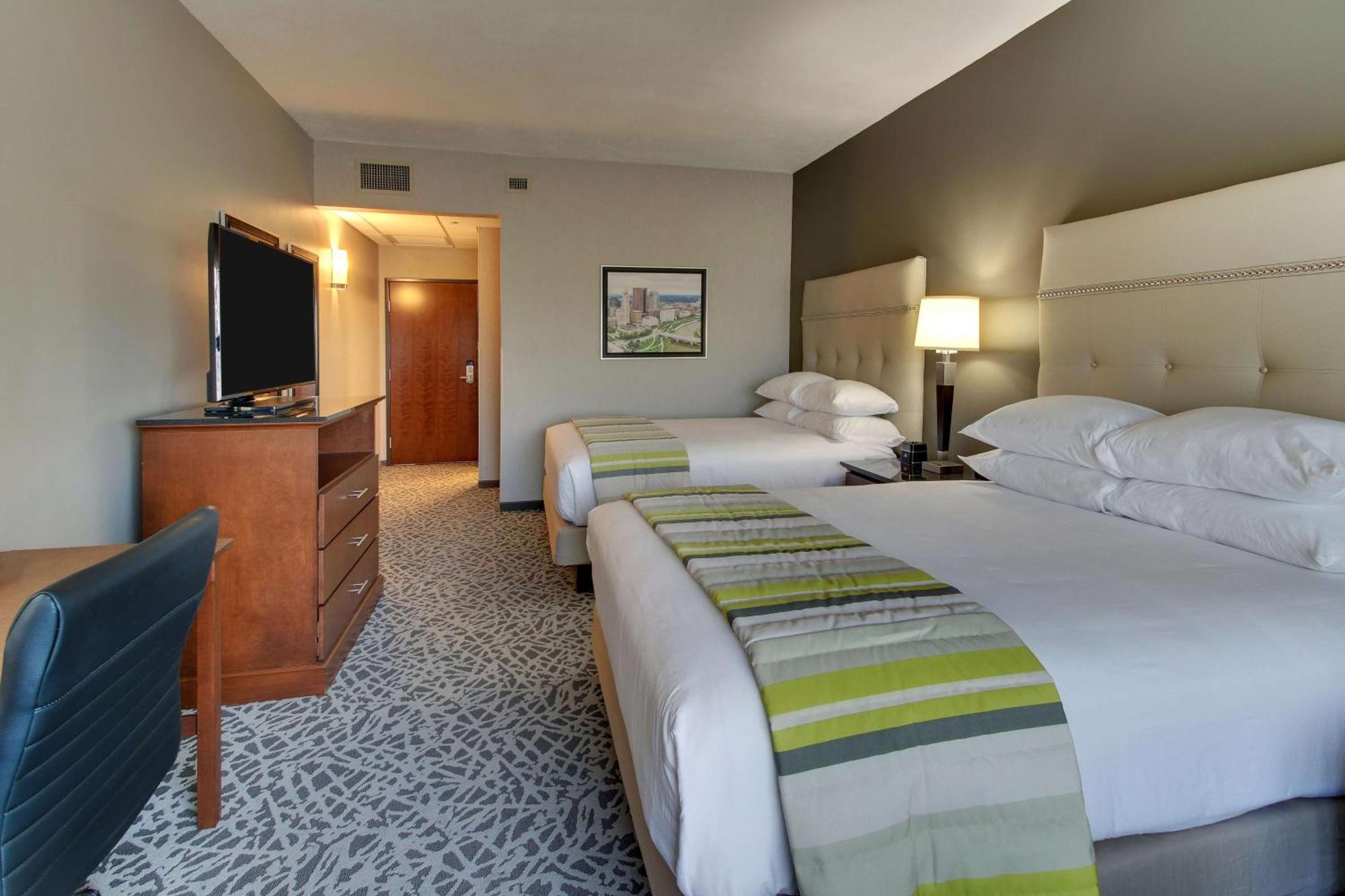 Drury Inn & Suites Columbus Polaris ภายนอก รูปภาพ