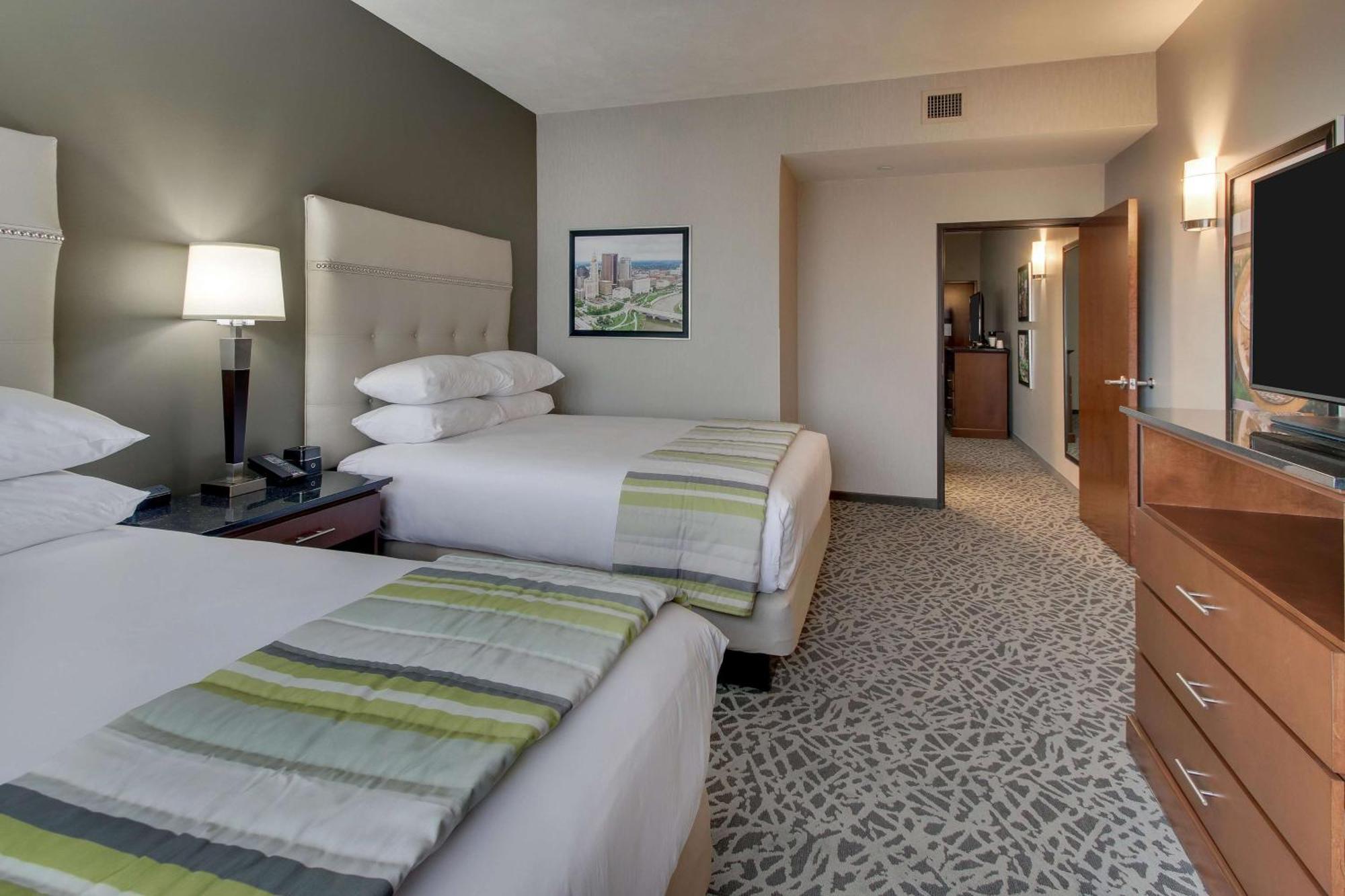 Drury Inn & Suites Columbus Polaris ภายนอก รูปภาพ