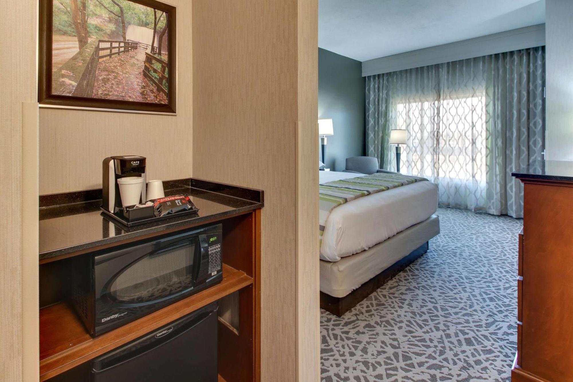 Drury Inn & Suites Columbus Polaris ภายนอก รูปภาพ