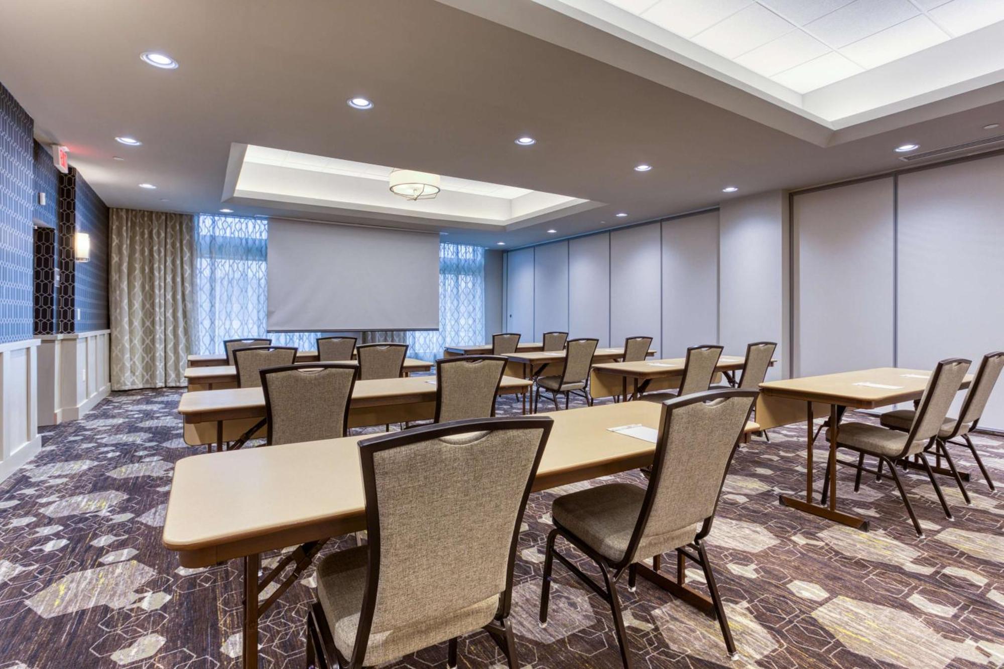 Drury Inn & Suites Columbus Polaris ภายนอก รูปภาพ